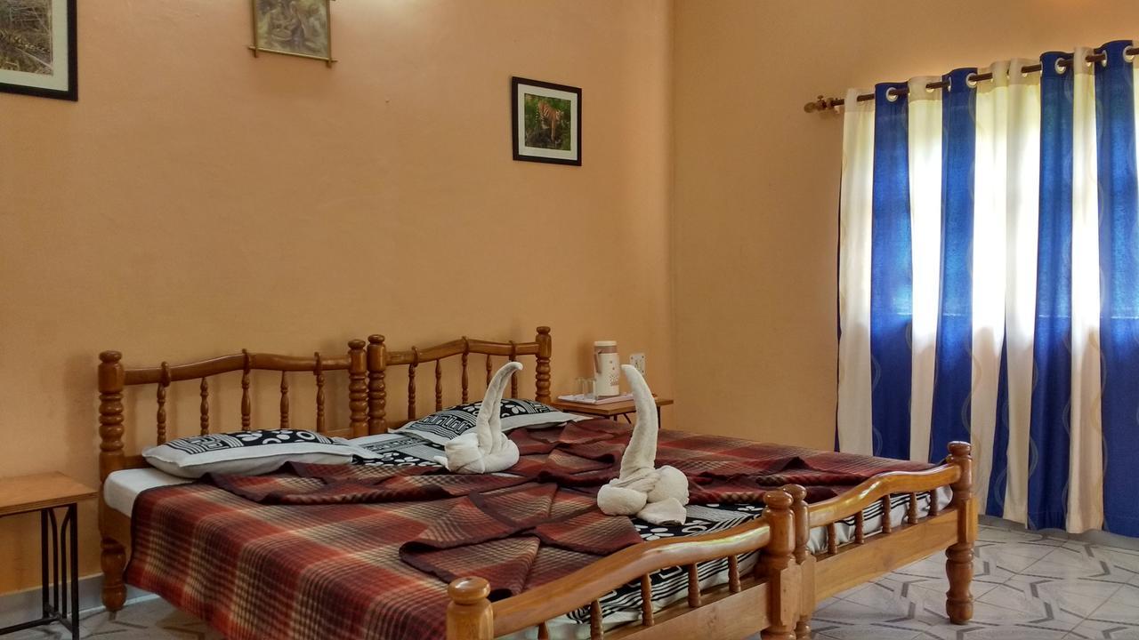 Pugmark Resort Kanha Exterior photo